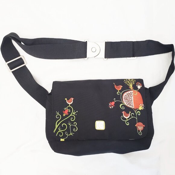 GAMA-GO Womens Messenger Bag Black Flowers and Birds Embroidery - Picture 3 of 13